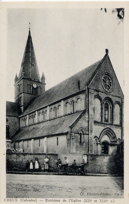 Cheux (Calvados) - Extérieur de l'Eglise